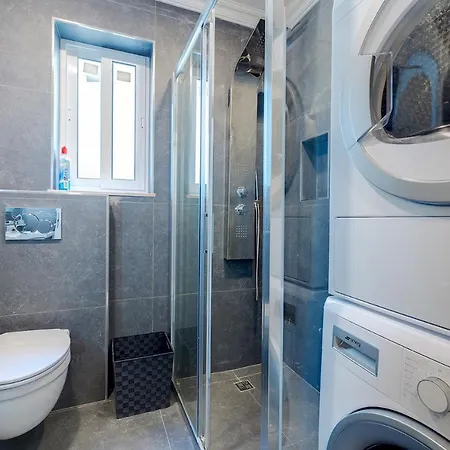 Art Deco In By Buena Vista *