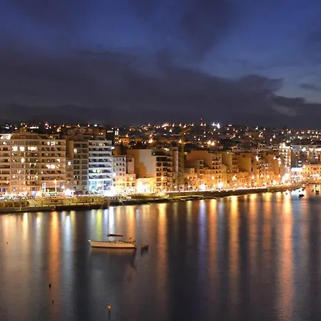 Art Deco In By Buena Vista * Sliema