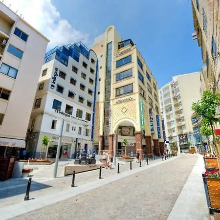 Apartament Art Deco In *