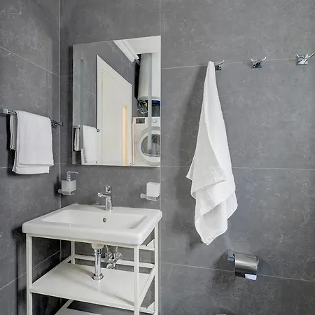 Art Deco In By Buena Vista *